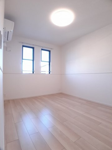 【内装】 | ランデックス　Ⅱ | 内装は落ち着いています