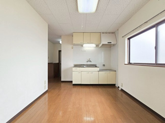 【居間・リビング】 | ハイムてんもりⅢ　A棟