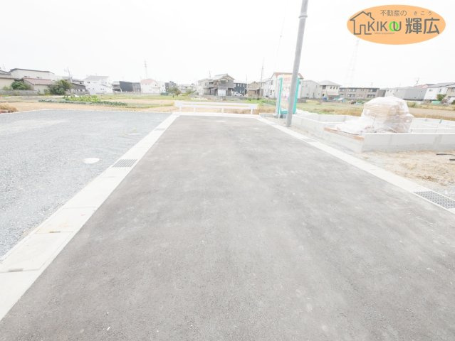 加古川市加古川町友沢3期（全4）土地7号地の前面道路含む現地写真