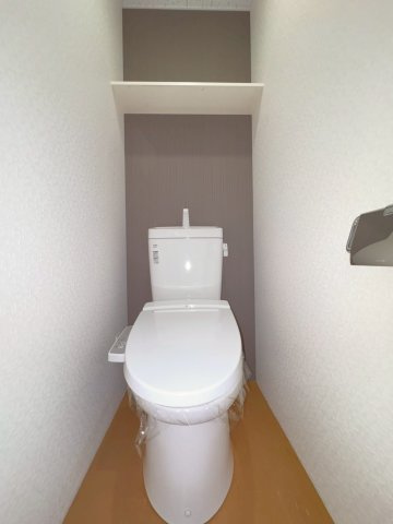 福岡市東区箱崎ふ頭３丁目の賃貸マンションのトイレ