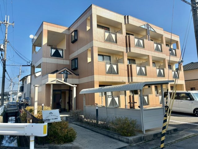 ラフィーヌ上野田