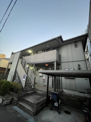 オリエンスタツミのロビー
