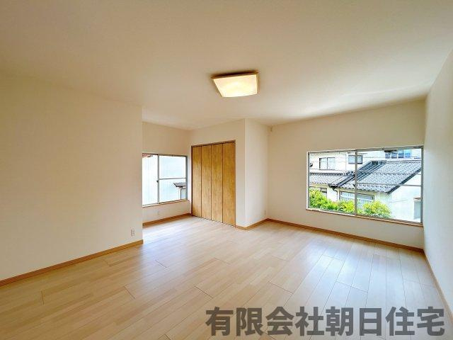 【洋室】 | 淞北台中古戸建 | ２階洋室です
