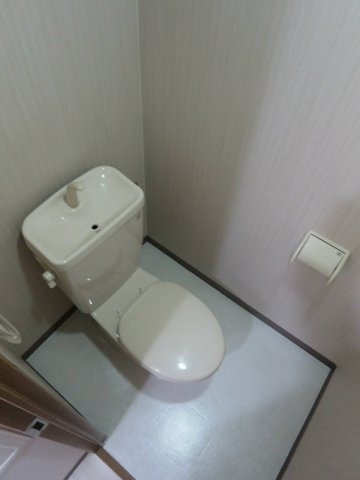 【トイレ】アルパ三宮