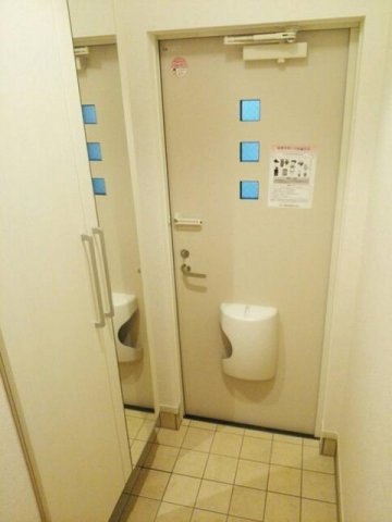プリュスレテメゾンの玄関