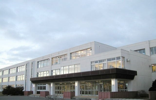 プリュスレテメゾンの周辺|釧路市立鳥取西中学校まで850m