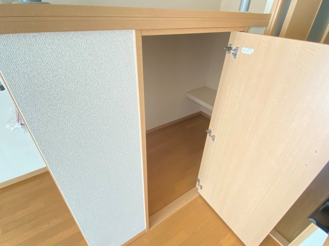 レオパレス岸町の内装