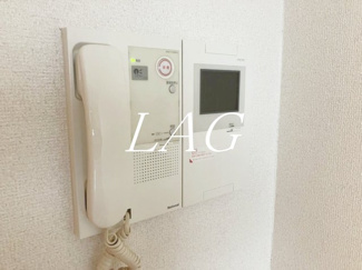 【設備】 | スクエア　コート | TVモニターフォンです。