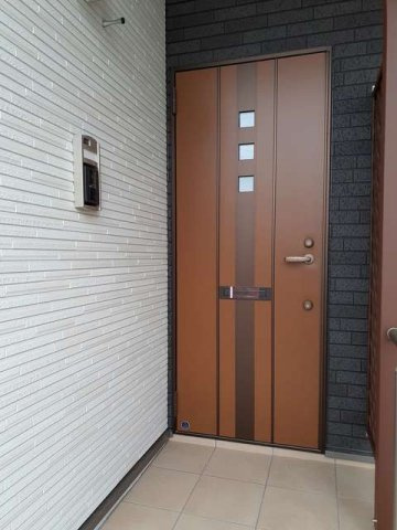 ドレッセ多摩川のエントランス