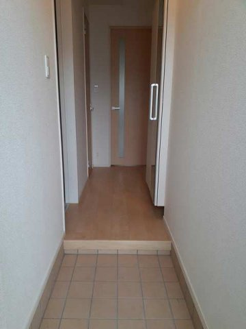 ドレッセ多摩川の玄関