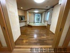 【居間・リビング】 | 東津田町中古戸建 | ゆったりとした居間です