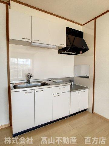 直方市大字感田のアパートのキッチン