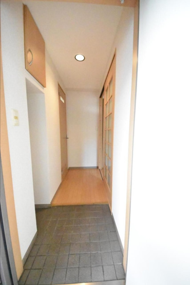 【玄関】 | パディストン六軒町 | 落ち着いた玄関です