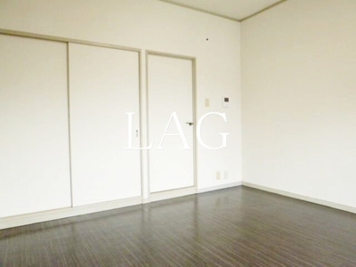 【居間・リビング】 | ミルフィーユ | 洋室のお部屋です。