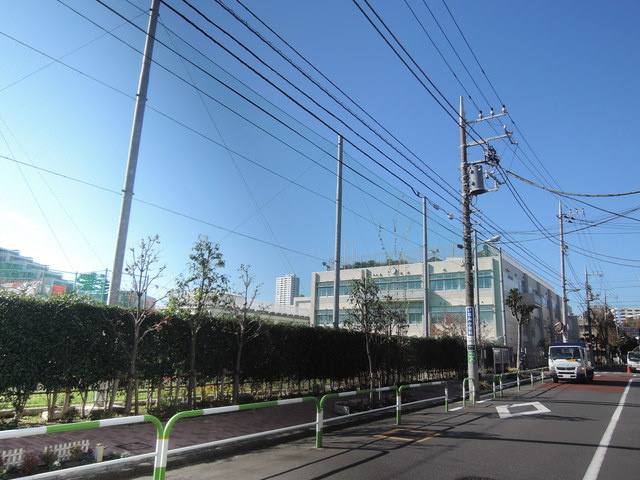 クオレ三軒茶屋のその他|世田谷区立中里小学校