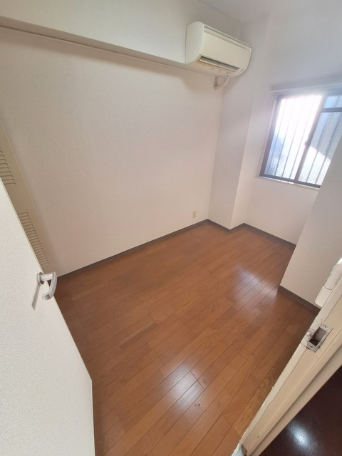 クオレ三軒茶屋の寝室|★明るいフローリングのお部屋です★