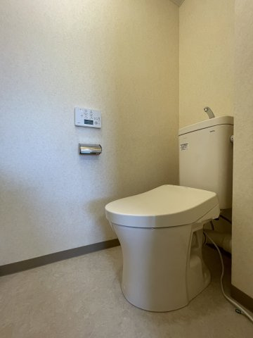 所沢メゾン1号館のトイレ|※画像は同物件別室となります。
