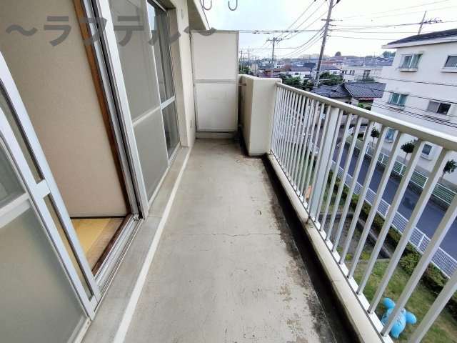 ルネッサンス小手指Ⅰ号館のバルコニー