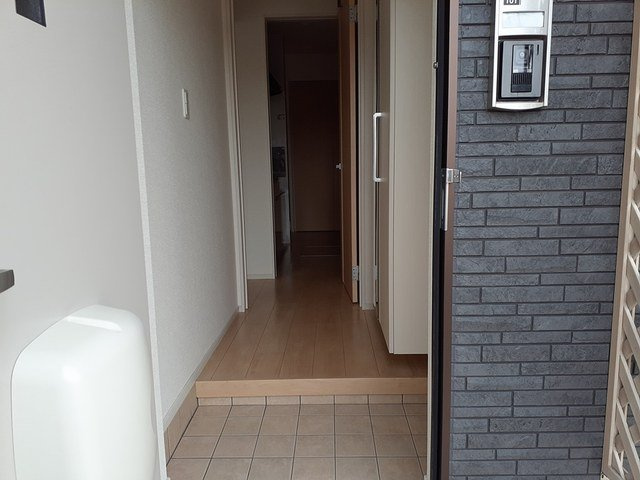 ソレイユ福岡　Ａの玄関