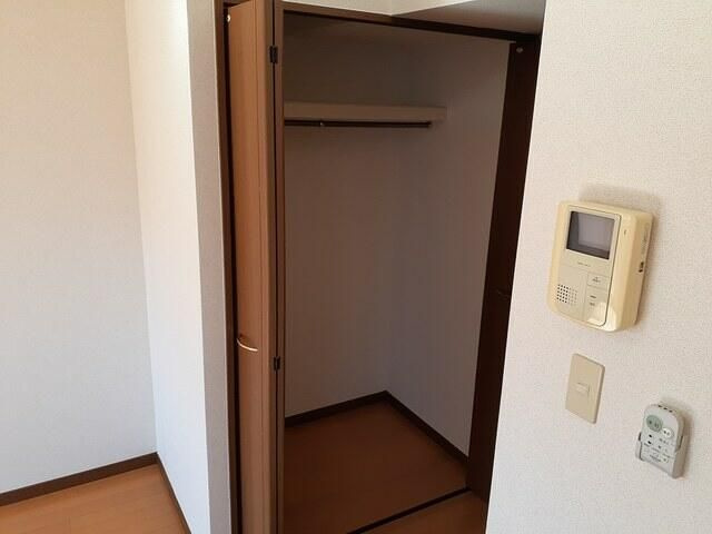 アブリル　横濱の収納