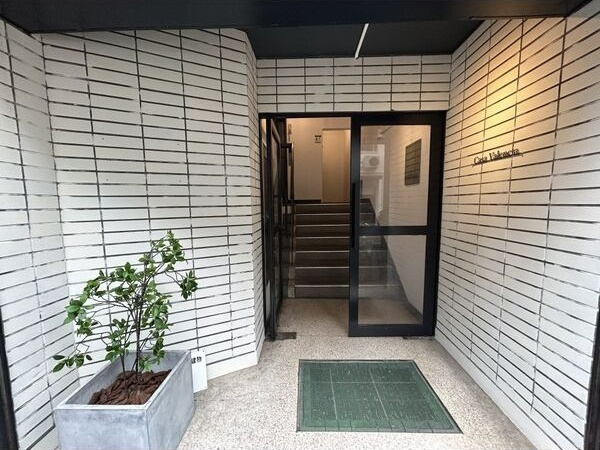 カーサバレンシアのエントランス