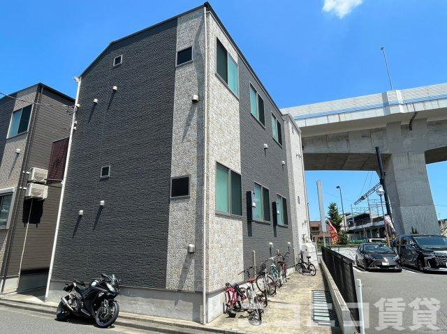板橋区三園２丁目のアパートの外観