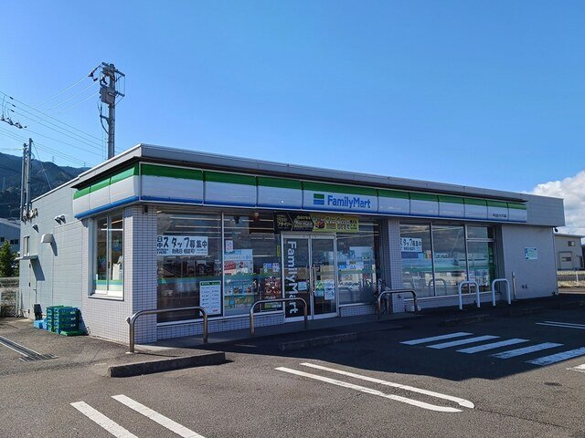 オーブリーＳの周辺|ファミリーマート中之庄バイパスまで289m