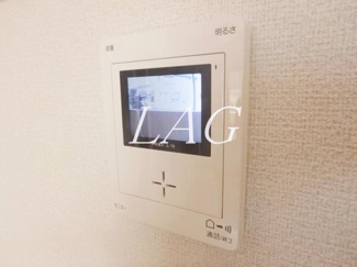 【セキュリティ】 | カテドラル | モニター付きインターフォンです。