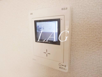 【セキュリティ】 | カテドラル | モニター付きインターフォンです。
