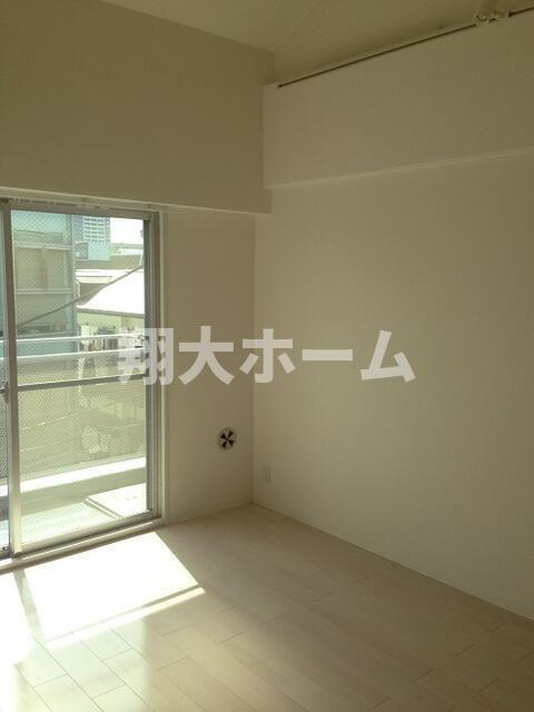 ＢＥＬＬＡＶＯＣＥの居間・リビング