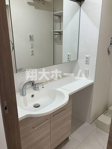 メゾンドクーの洗面所