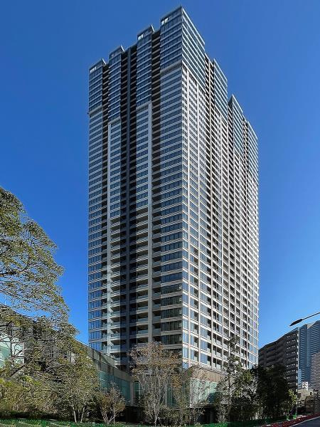 白金ザ・スカイ東棟の外観|きれいな外観です