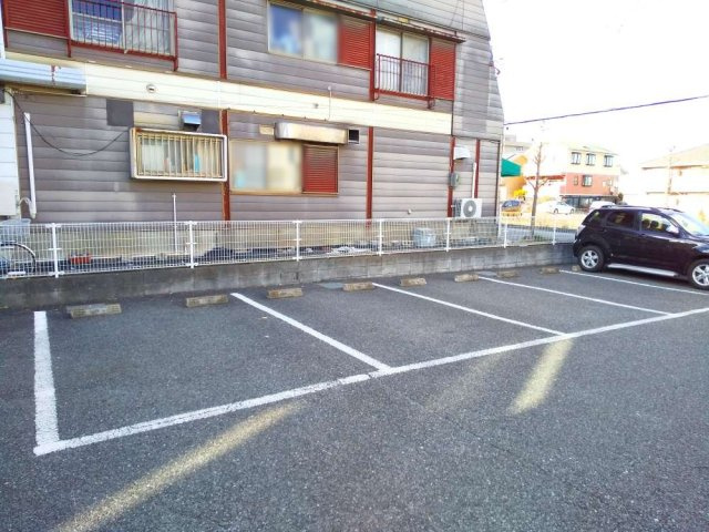 レオパレスポラールお茶山のその他