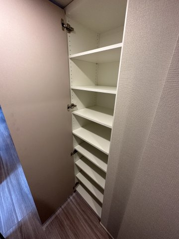 コンシェリア目黒本町 ＴＨＥ ＲＥＳＩＤＥＮＣＥの玄関