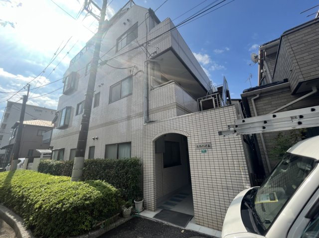 エルハイムのエントランス