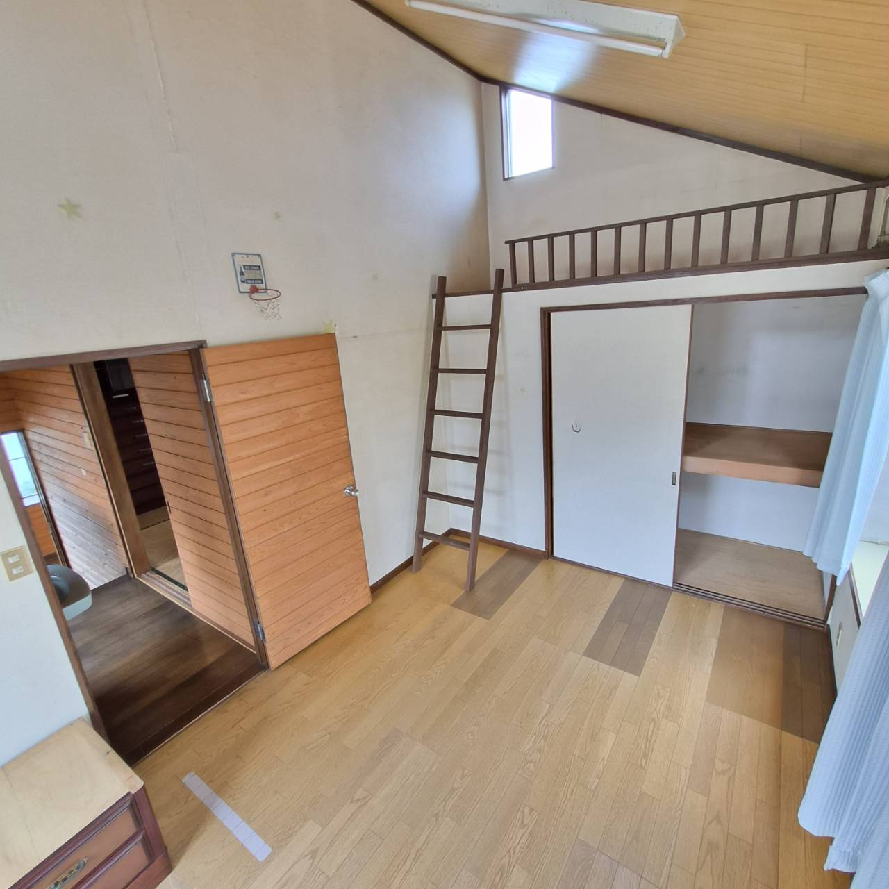 高崎市並榎町193-9の子供部屋