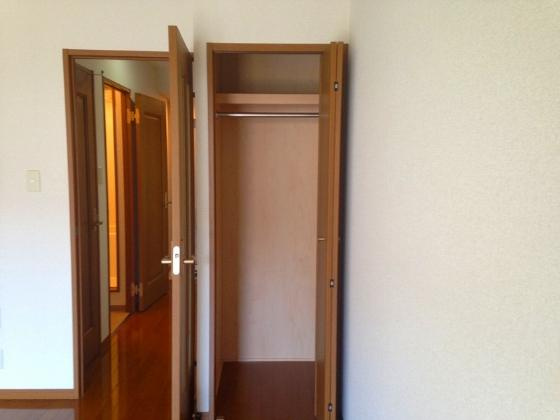 クローリスメゾン２番館の収納|たっぷりとした収納スペースです
