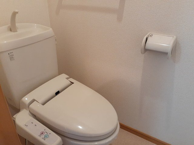 タムセルクのトイレ