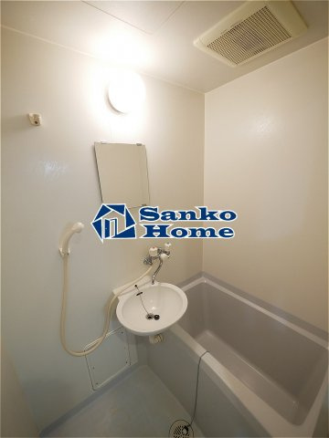 OLIO東神田の浴室
