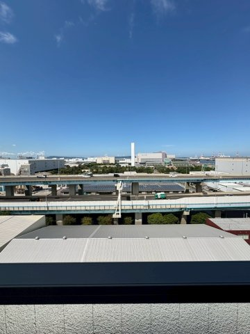 福岡市東区箱崎ふ頭３丁目の賃貸マンションのバルコニー