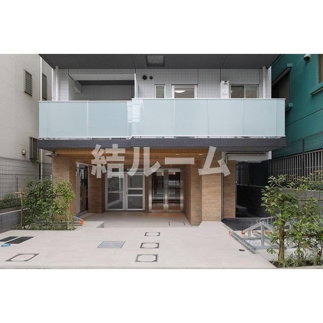 板橋区板橋１丁目の賃貸マンションのエントランス