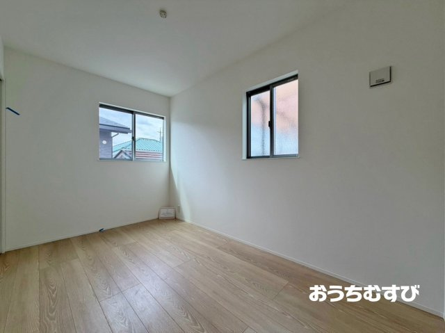春日井市高山町6期(全3棟)の洋室