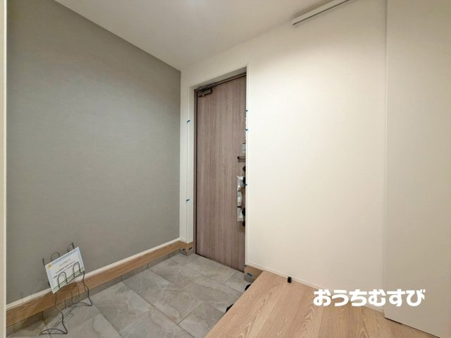 春日井市高山町6期(全3棟)の玄関