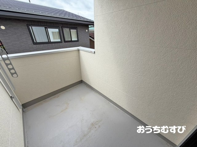 春日井市高山町6期(全3棟)のバルコニー