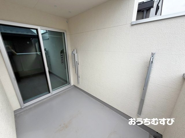春日井市高山町6期(全3棟)のバルコニー
