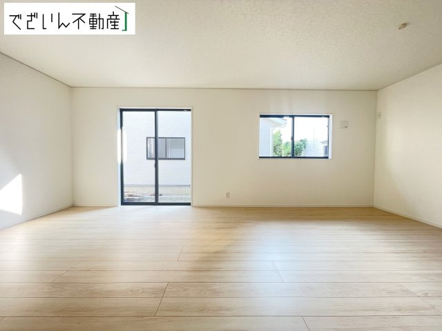 【居間・リビング】 | Cradle garden鴻巣市筑波第5 Ⅱ期 新築住宅 | ≪1号棟≫
現地(2026年8月撮影)