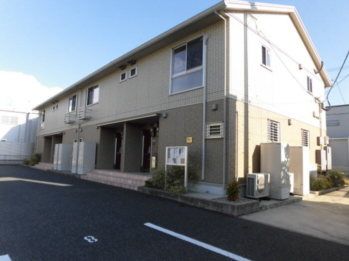 ディアコート合川 A棟のエントランス|清潔なエントランス♪