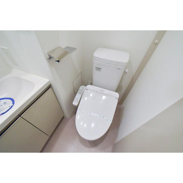 クオリタス日本橋浜町のトイレ