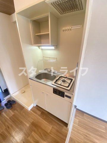大阪市淀川区東三国６丁目の賃貸マンションのキッチン