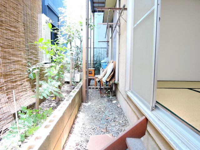 【バルコニー】 | 稲荷の森ハイツ